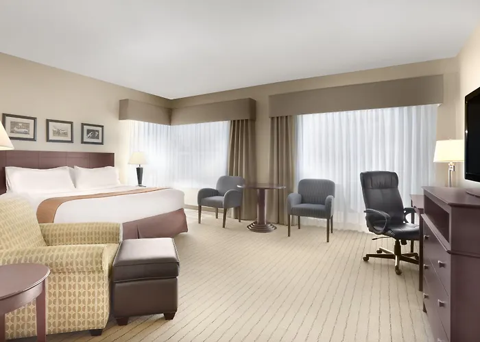 By Ihg Hotel