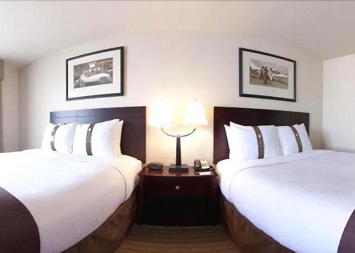 By Ihg Hotel 3*