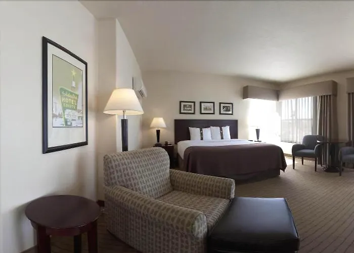 Hotel By Ihg