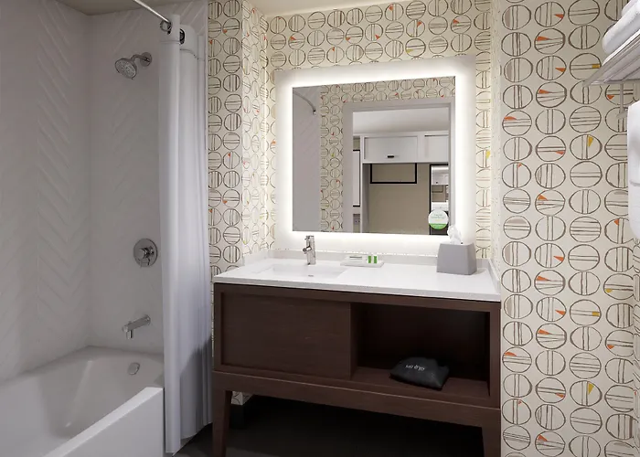 Hotel By Ihg 3*
